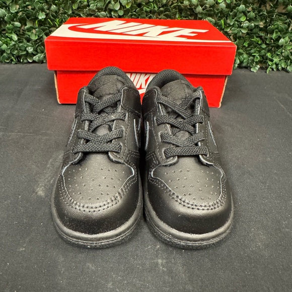 Nike Dunk Low (TDE) - 7C - Picture 3 of 10